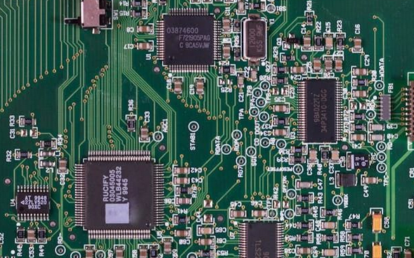 Gate Driver ICs – Principles, Types & PCB Design Applications